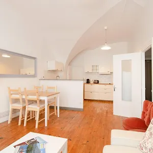 issoire-centre-t2-bergre-avec-parking.hotels-rhonealpes.com/